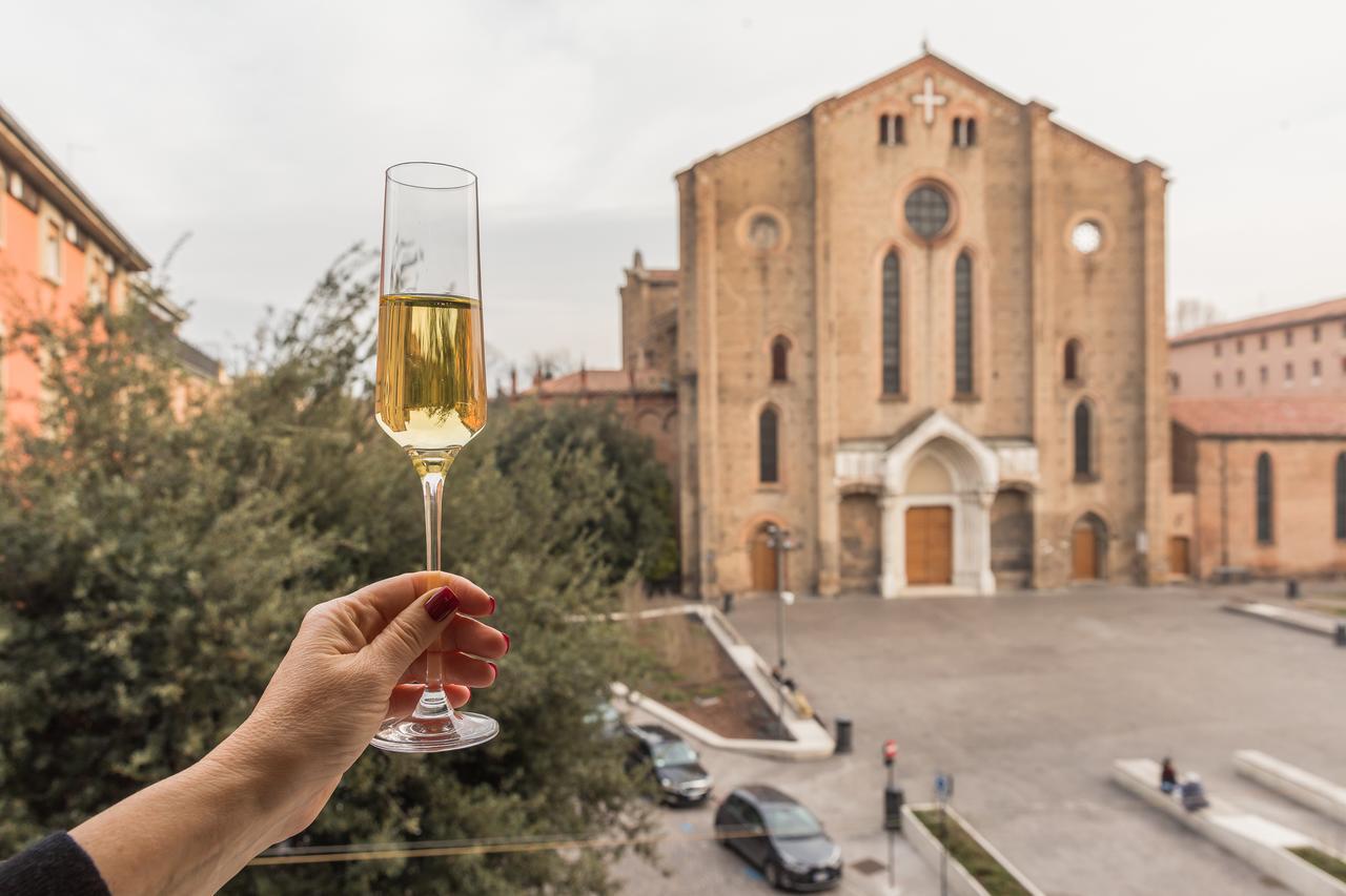 San Francesco Luxury Suite - Adult Only Bologna Bagian luar foto